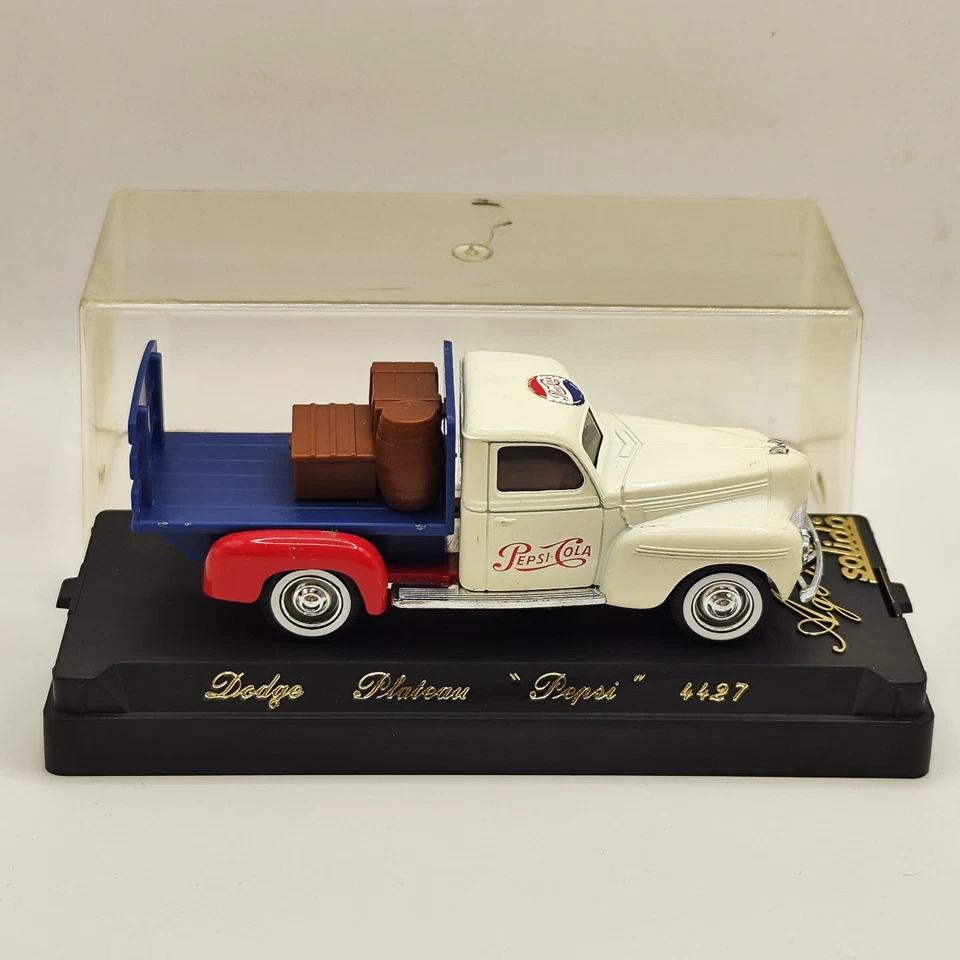 DODGE PLATEAU "PEPSI" - SOLIDO 4427 - scala 1/43 - Immagine 1 di 1