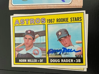 Tarjeta Topps 1967 firmada por Doug Rader de los Astros de Houston Foto 1 de 3