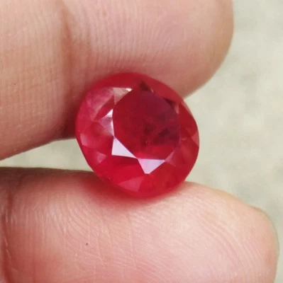 TOP BLOOD RED RUBY 2Cts. 7x7mm. ROUND CORUNDUM GEMs EXCELLENT CUT! - Image 1 of 4