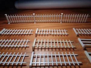 PLASTICVILLE VINTAGE WHITE PICKET FENCING . 12 SECTIONS. - Picture 1 of 8