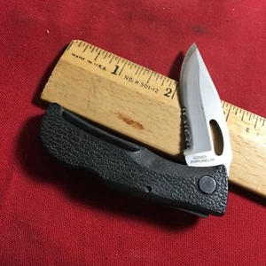 GERBER USA  Lockback Folding  PORTLAND  KNIFE EZ-OUT SMALL GATOR KNIVES 1689 - Picture 1 of 4