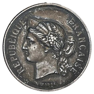 France médaille 1876 Actes de Dévouement 3ème République signée Barré argent - Picture 1 of 3