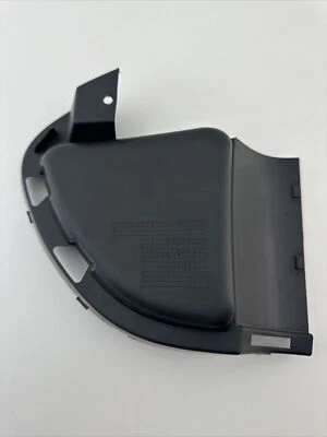 Cubierta del panel de admisión de aire lateral derecho Porsche Cayenne 2012 7P5121334 Foto 1 de 3