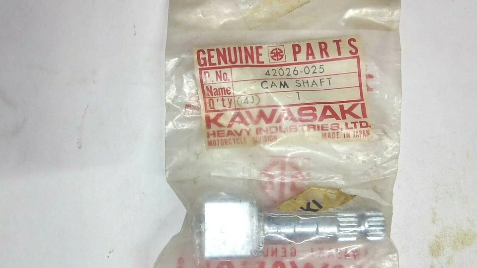 NOS KAWASAKI KE125 KD125 KS125 KX125 KT250 EJE FRENO TRASERO LEVA 42026-025 Foto 1 de 1