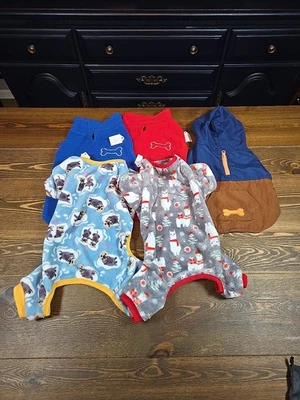 Lote de 5 Piezas de Ropa para Perros Talla Mediana Chaqueta, Pijama Foto 1 de 4