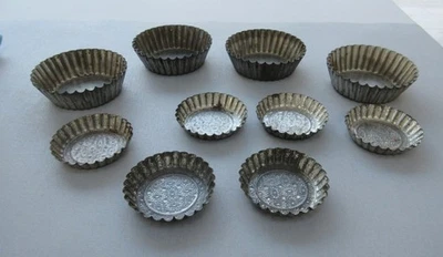 10 kleine alte Blechteller geriffelt Törtchen Flan Kuchen Backformen - Bild 1 von 4