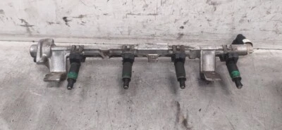 0280161515 213007 Barra de inyección para FORD FOCUS C-MAX (TAPA) 1.6 16V CAT 2003 Foto 1 de 2