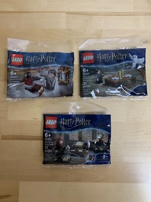 Lot of 3 LEGO Harry Potter Polybags: 30407 30420 & 30392 (Hermione's Study Desk) - Image 1 of 3