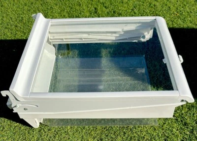 Estante de vidrio para frigorífico Amana + rieles y funda 5362145 10629302 de Mdl# TR25V2E Foto 1 de 4