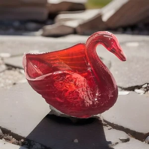 Fenton Red Orange Amberina Glass Swan Trinket Dish-Exc Cond/No Scratches/Chips - Picture 1 of 6