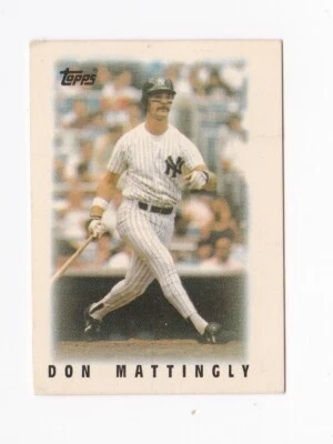 1986 Topps Baseball Major League Leaders Mini Don Mattingly Yankees #28 - Image 1 of 2