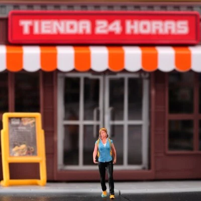 Resin 1/64 Diorama Miniature Figure Tourists Visit Scenic Girl Hiking Boys - Image 1 of 4