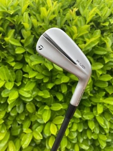 MINT TaylorMade P-UDI / 22 degree / HZRDUS Black Gen 5 X flex / MCC grip - Picture 1 of 4