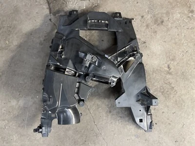 SkiDoo MXZ 600 Neo+ 55 Tundra Skandic Expedition 22-24 capó caja de aire secundaria Foto 1 de 3