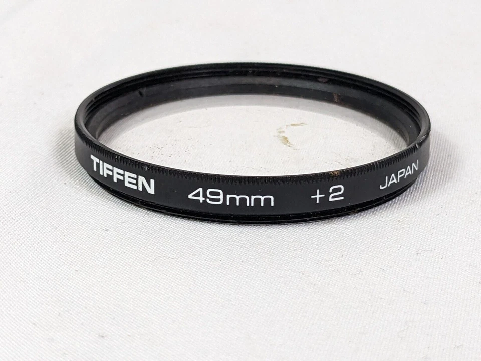 SET OF 3 Camera Lens Filter Tiffen 49mm +2 +4 Hoya 49mm Skylight 1B - Image 1 of 4