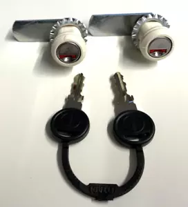 Pair of White Access Locker Compartment Door Locks for Caravan Motorhome GLL11P - Picture 1 of 9
