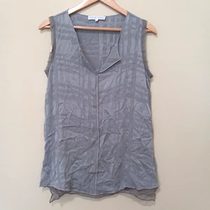 LOLA & SOPHIE Women's Gray V Neck Cupra Rayon Blend Casual Top Size S OZ1 - Picture 1 of 4