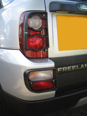 Rear Light lamp Guards Black for Land Rover Freelander 1 2004-07 facelift tail - Image 1 of 4