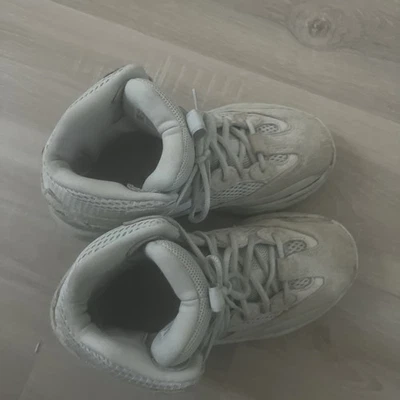 Bota Yeezy Desert Temporada 7 Casa Azul Talla 8 Foto 1 de 4