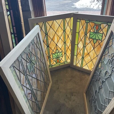 SG4897 Seis preços disponíveis cada vitral antigo 28,25 x 35,75 - Imagem 1 de 4