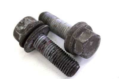 Juego de 2 pernos de montaje de pinza trasera izquierda o derecha AUDI S5 SPORTBACK 2018-24 OEM Foto 1 de 4