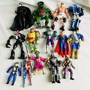 Lote de trabajo de figuras/figuras de acción X14 VR soldados tortugas mutantes etc. usado - Imagen 1 de 24