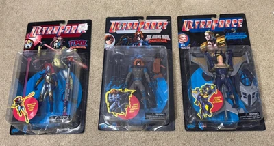 Lote de 3 figuras UltraForce estuche rígido #15 - Topacio #25 - Night Man #20 TODAS SELLADAS Foto 1 de 4