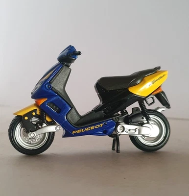 1:18 Maisto Special Edition : Peugeot Speedfight  #39300, No Original Box - Image 1 of 3