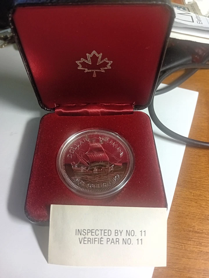 Dollaro  Canadese Anniversario 1679-1979 QUEEN ELISABETTA II Argento - Immagine 1 di 1