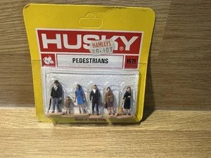 Husky model 1571 Pedestrians New Sealed - Picture 1 of 5