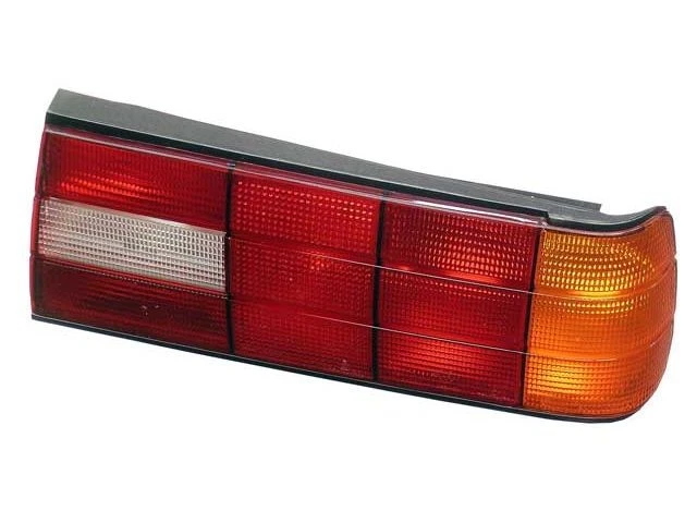 Lente de luz trasera derecha 43GTSP22 para 325i 325is 325iX 318i 318is 1988 1989 Foto 1 de 1