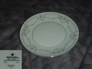 Mikasa Revelry 4 Bread and Butter Plates - Picture 1 of 1