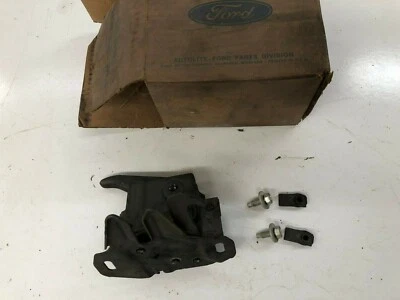 Nuevo de Lote Antiguo Ford Galaxy XL LTD 1969 1970 PESTILLO CAPÓ CON HERRAJES C9AZ-16700-A Foto 1 de 3