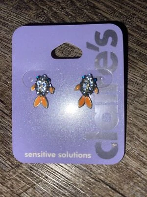 Pendientes Claire’s Estrás Azul Naranja Pez Coy Joyería Nuevos con Etiquetas Navidad Cumpleaños Foto 1 de 3