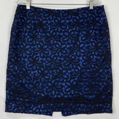 Saia lápis reta Evan-Picone Petite 12P azul com renda preta 35x20,5 - Imagem 1 de 4
