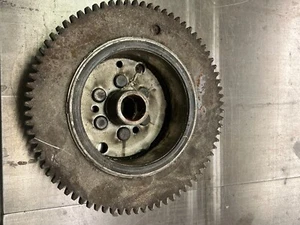 91 - 92 Yamaha Exciter II 570 LE L/C Snowmobile Flywheel Magneto 88S-85550-00-00 - Picture 1 of 3