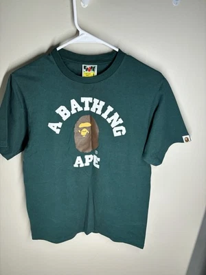 Camiseta Bape A Bathing Ape Algodón Logo Verde Talla S Foto 1 de 4