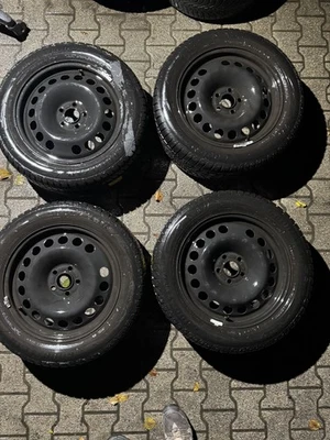 Ford  Galaxy,  C-Max,  S-Max,  Mondeo,  Focus   235/55/17   Winterräder - Bild 1 von 4