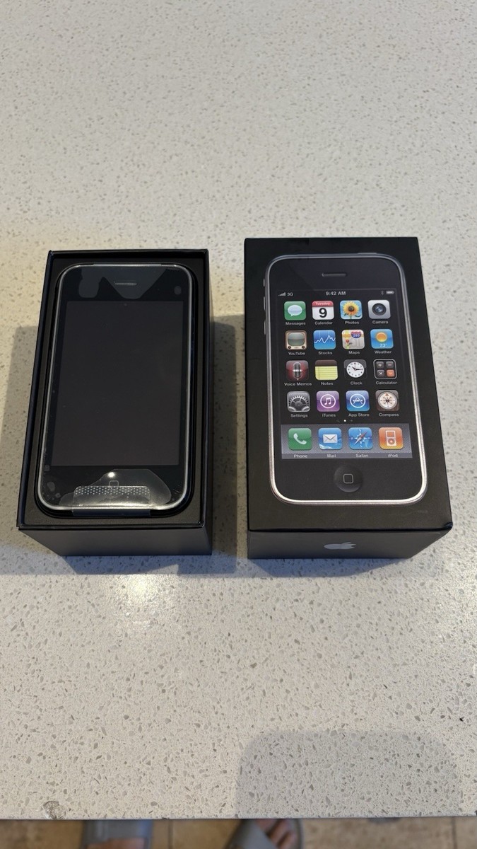 【極美品】Apple iPhone 3GS Black 極美品】Apple iPhone 3GS Black - メルカリ
