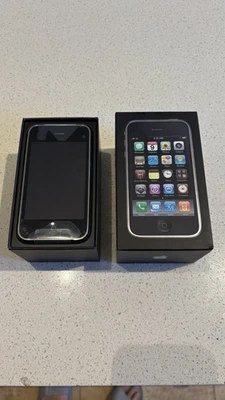 Apple iPhone 3GS - 32GB - Black (Unlocked) A1303 (GSM) (AU Stock) - Image 1 of 4