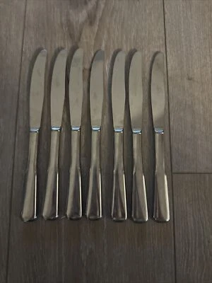7 Cuchillos de Cena AMISTAD Wm A Rogers Acero Inoxidable Oneida Foto 1 de 2