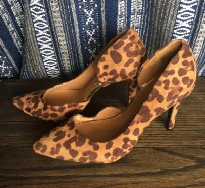 Zapatos de salón Stiletto para mujer Mossimo imitación leopardo estampado animal 8M tacones elegantes Foto 1 de 4