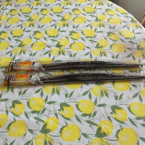 1 PAIR BRAND NEW Pilot WB-122CF Blades 22" Performance Carbon Fiber Wiper Blade - Picture 1 of 8