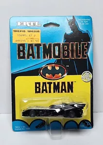 Vintage Ertl 1989 Batman Batmobile 1/64 Scale Diecast New on Cardback - Picture 1 of 6