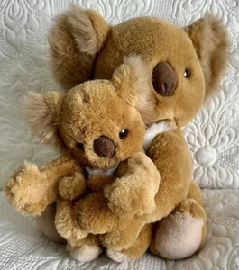 Carousel by Guy 11 inch Mama and Baby Koala Hugging Plush - Picture 1 of 21