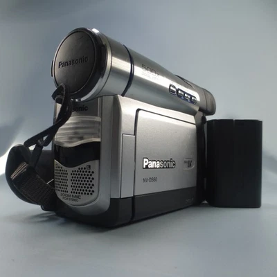 Panasonic NV-DS60 Handheld MiniDV Cassette Camcorder Silver Tested - Image 1 of 4