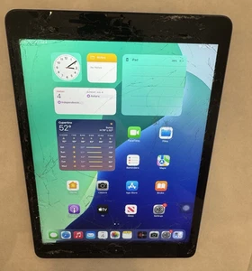 Apple Ipad 8th Gen A2428 10.2" 32GB Gray (WIFI+Cellular) Unlocked FAIR - Picture 1 of 12