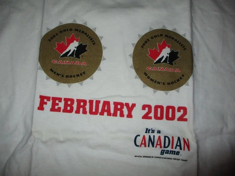 NWOT  2002 TEAM CANADA HOCKEY Mens & Womens Gold Medals T Shirt XL Molson Promo Cover