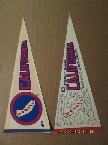 MLB California Angels Vintage Lot of 2 Circa 1979 Team Logo Baseball Pennants Cover