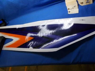 Yamaha F1G-U417B-02. Calcomanía de carrocería LH OEM. Se adapta a "WaveRunner" GP1300R (03).  B1289. Foto 1 de 4